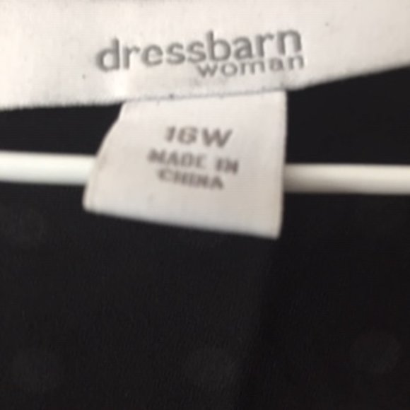DRESSBARN WOMEN BLOUSE.  SIZE 16W.  COLOR:  BLACK AND WHITE - Picture 3 of 3